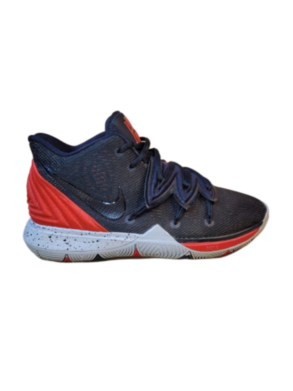 Nike Kyrie 5 EP Bred Black Red Basketball Shoes
